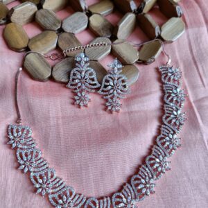 rose gold ad necklace