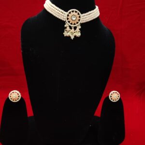 Peach kundan choker set with earring